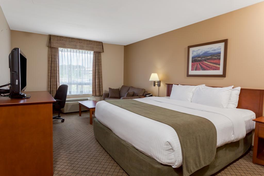 Quality Inn Airport Moncton Zewnętrze zdjęcie