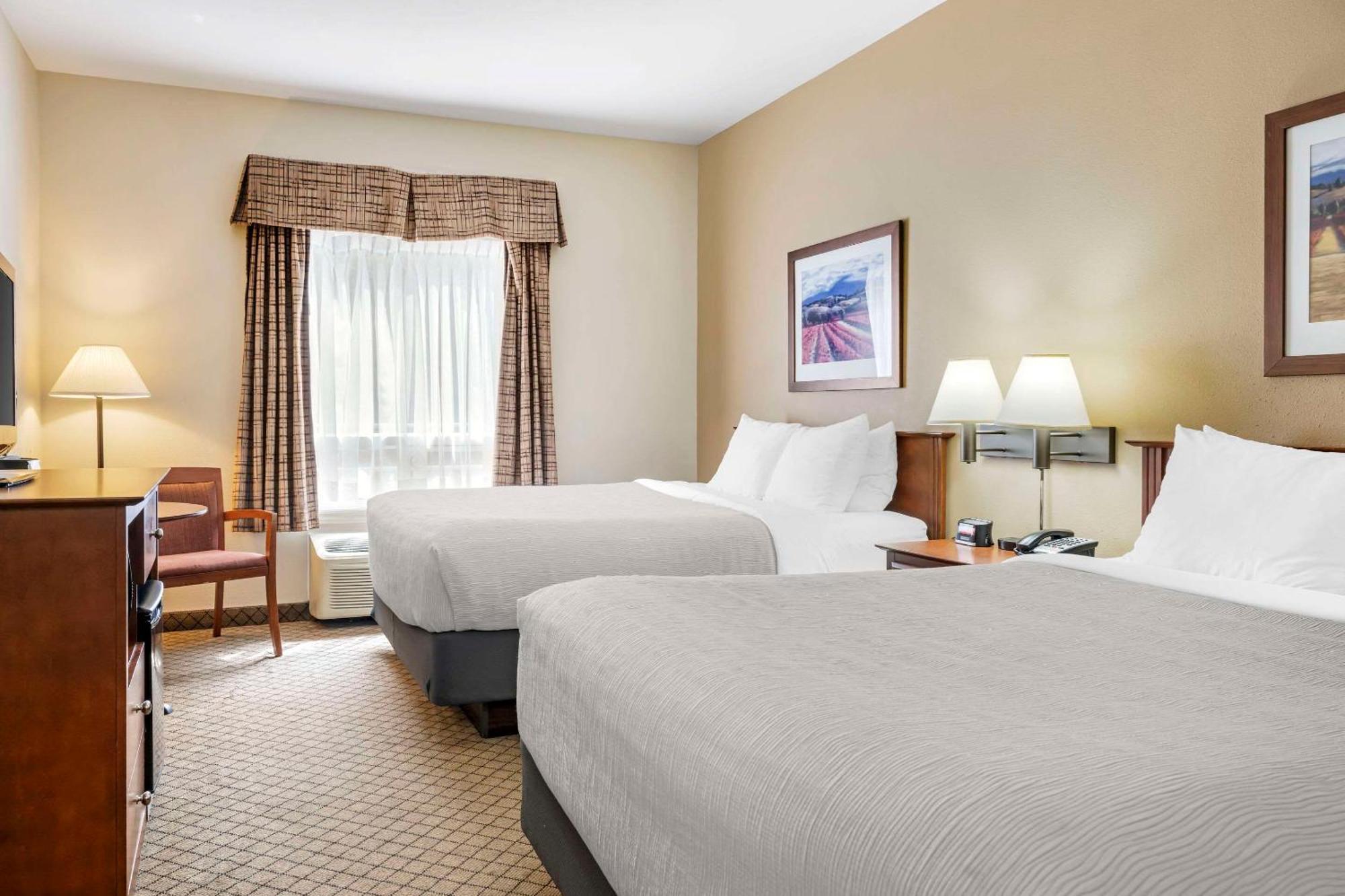 Quality Inn Airport Moncton Zewnętrze zdjęcie