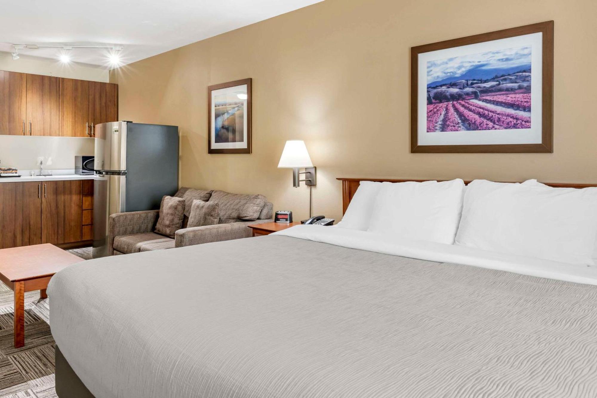 Quality Inn Airport Moncton Zewnętrze zdjęcie
